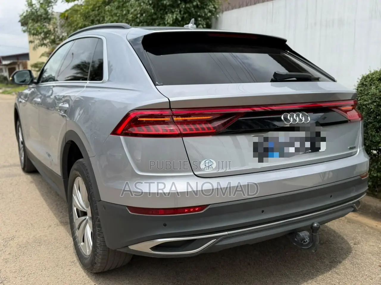 Audi Q8 2023 Gris