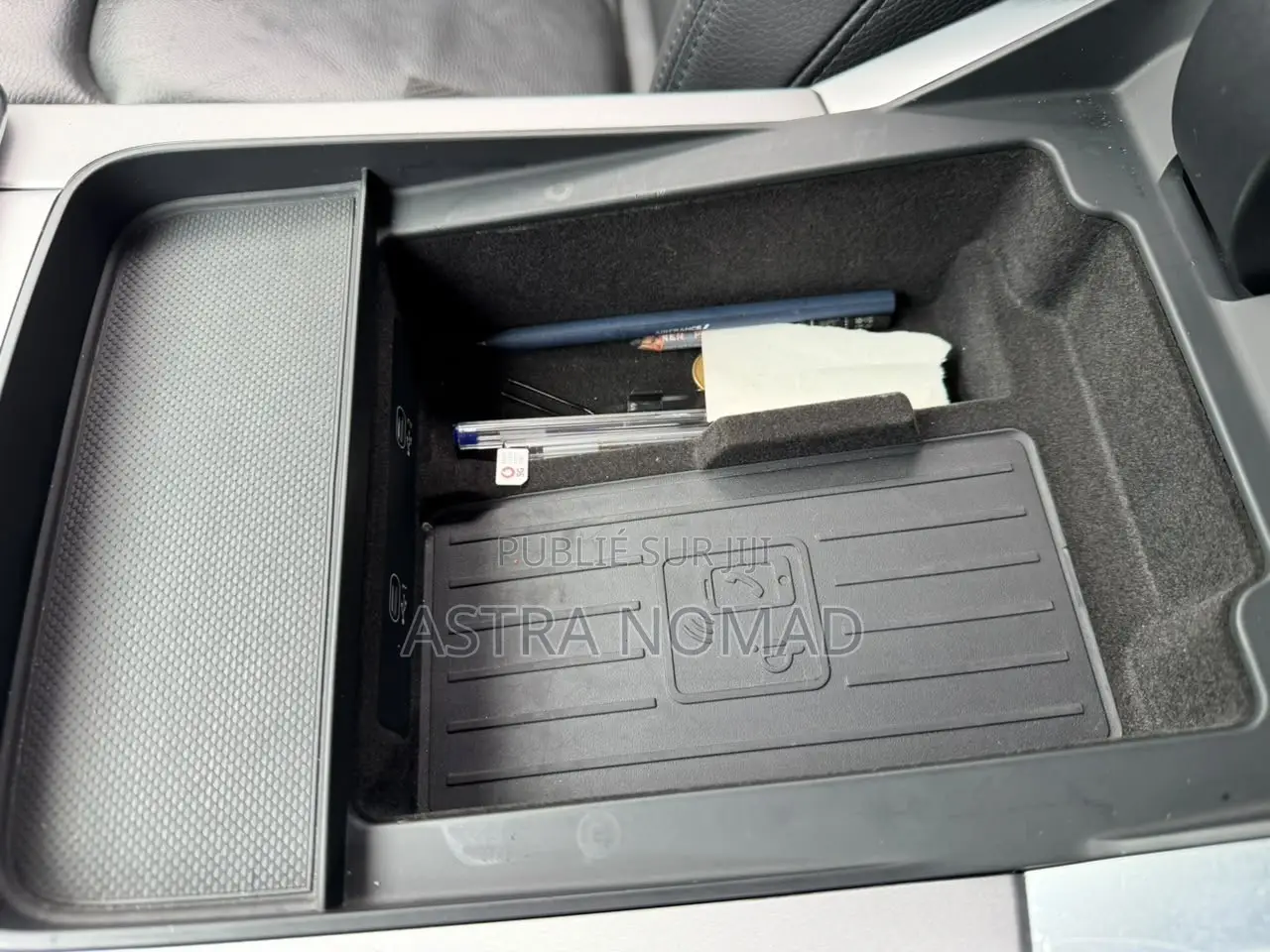 Audi Q8 2023 Gris