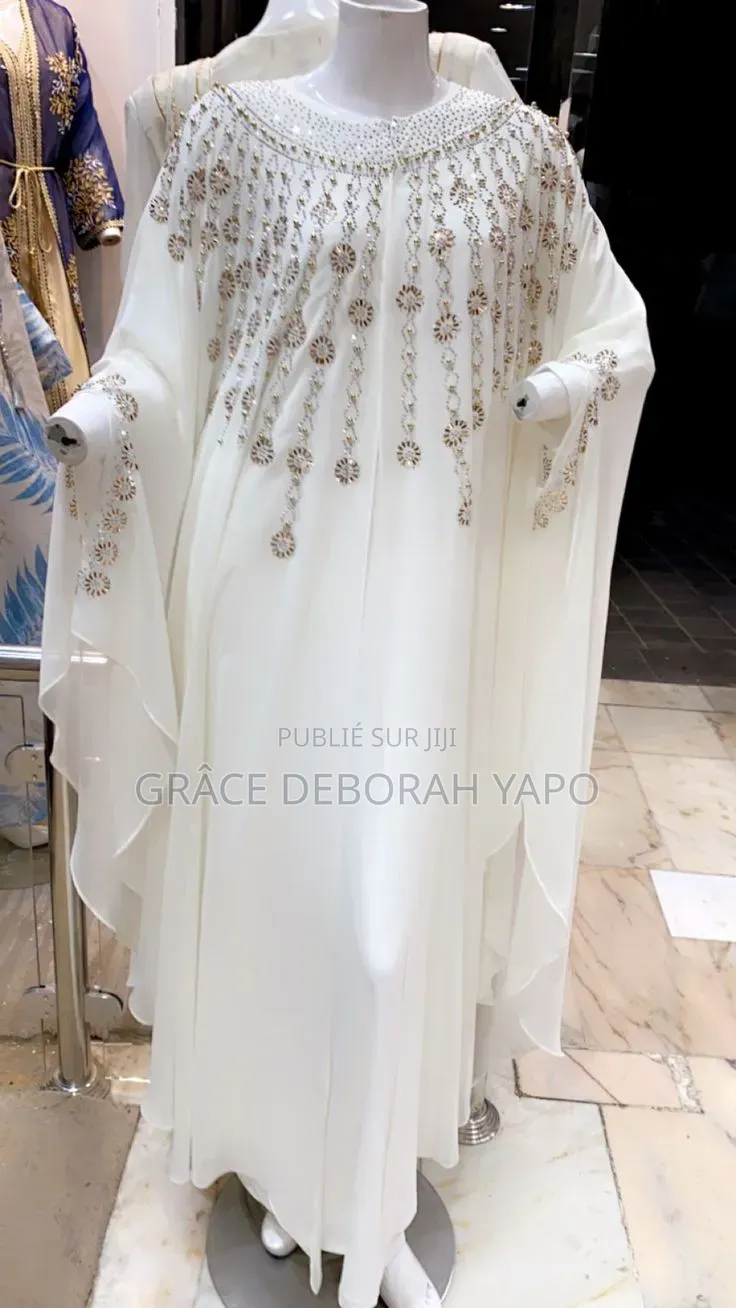 Robe Blanche