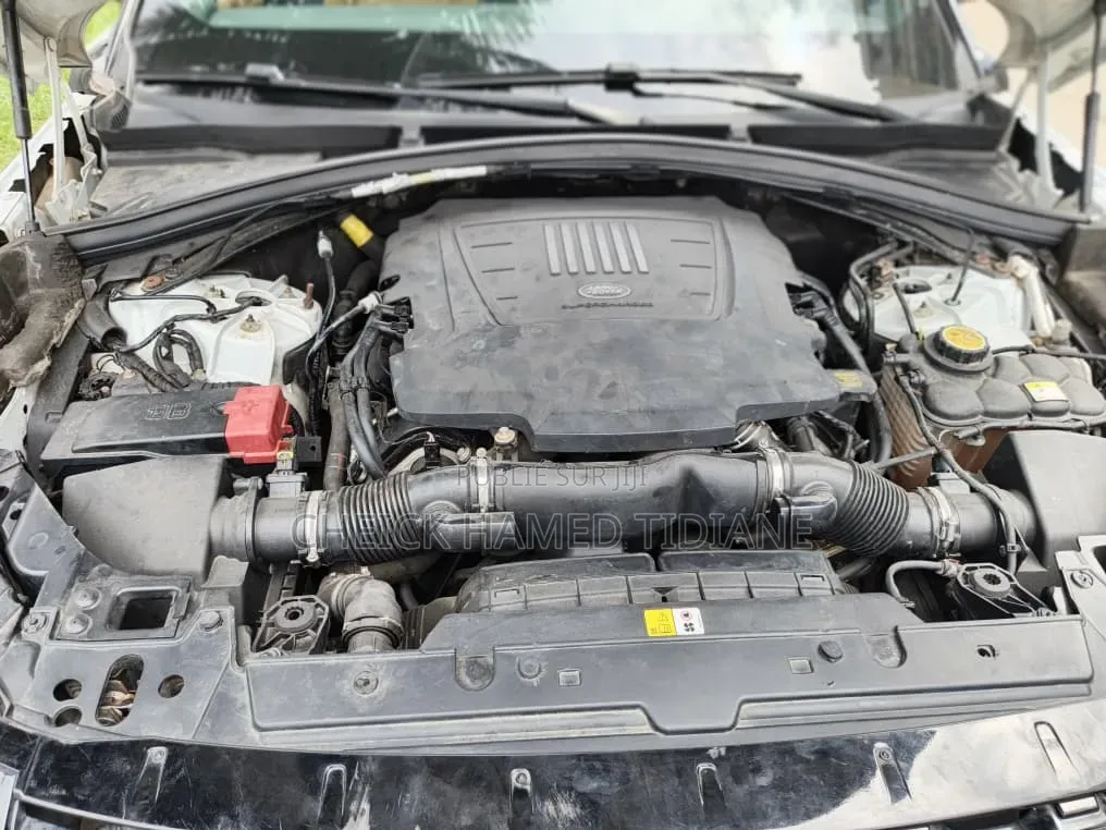 Land Rover Range Rover Velar P380 R-Dynamic HSE 4x4 2020 Blanc