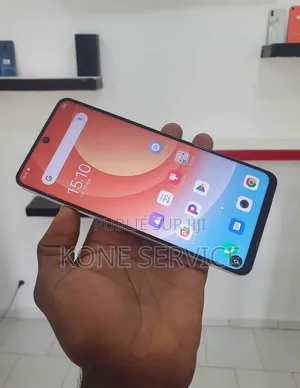 Nouveau Tecno Camon 19 Pro 5G 256 GB