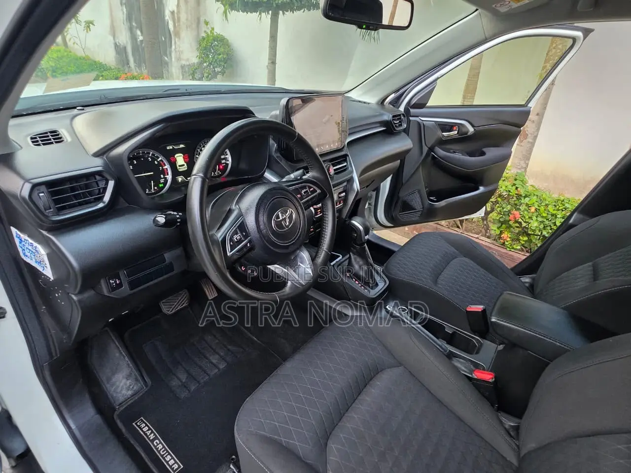 Toyota Urban Cruiser 2023 Blanc