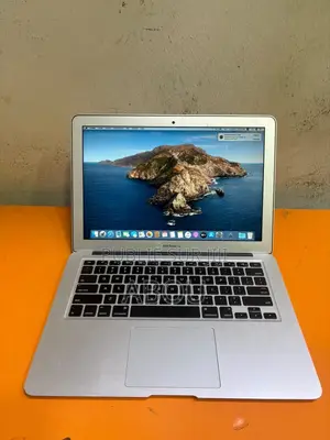 Ordinateur portable Apple MacBook Air 2017 8GB Intel Core i5 SSD 128GB