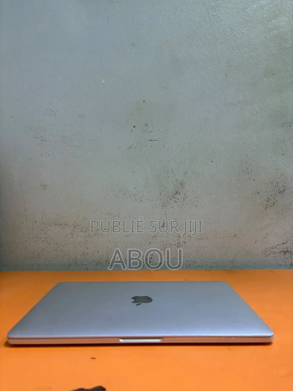 Ordinateur portable Apple MacBook Pro 2017 8GB Intel Core i5 SSD 256GB