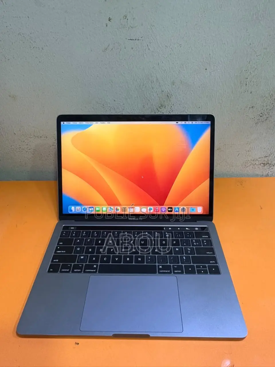 Ordinateur portable Apple MacBook Pro 2017 16GB Intel Core i5 SSD 512GB