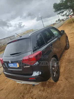 Suzuki Vitara 2021 Noir