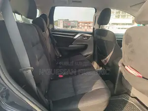 Mitsubishi Pajero Sport 2018 Noir