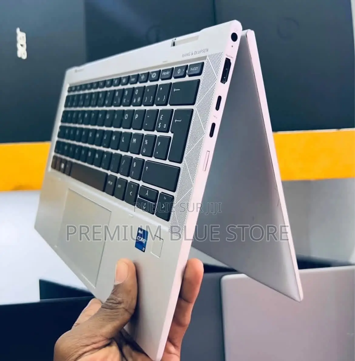 Nouveau HP EliteBook 830 G8 8GB Intel Core i7 SSD 256GB