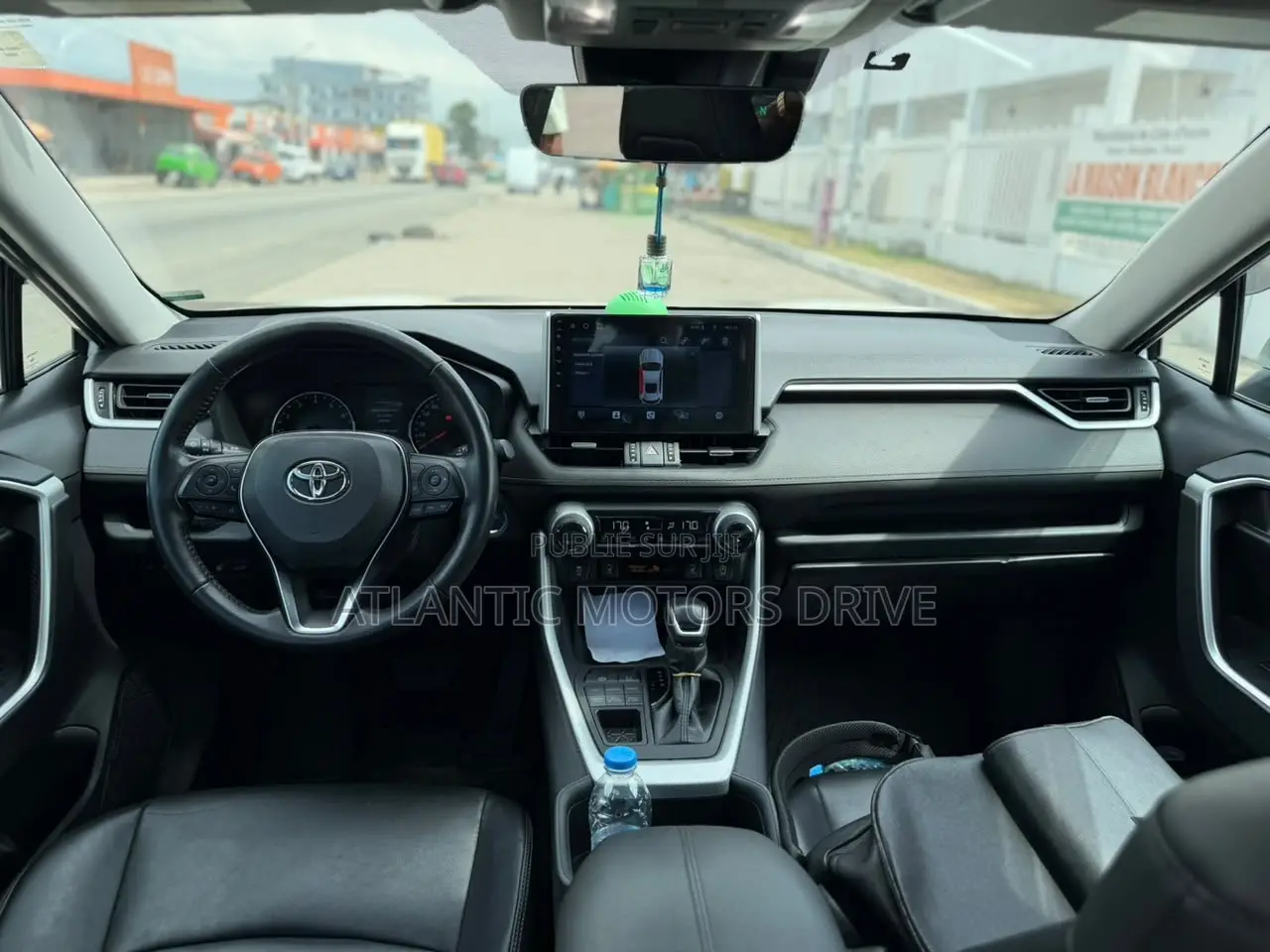 Toyota RAV4 XLE AWD 2023 Blanc