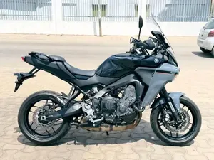 Nouveau Yamaha 2024 Gris