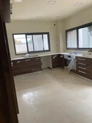 7chbre Duplex dans Tello Dlor Imob, Cocody à Louer