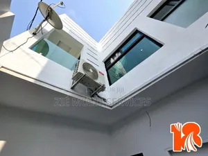 5chbre Duplex dans Zié Multi-Services, Cocody à Vendre