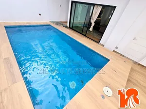 5chbre Duplex dans Zié Multi-Services, Cocody à Vendre