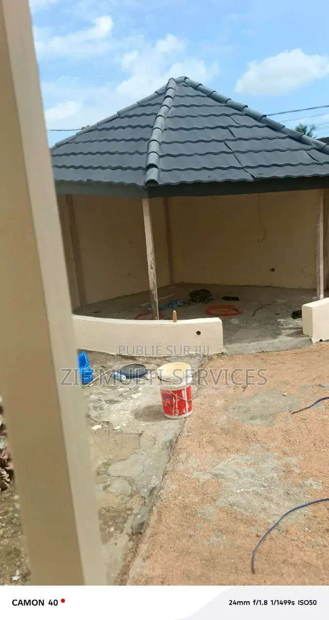 4chbre Villa dans Zié Multi-Services, Cocody à Vendre