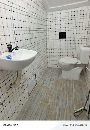 3chbre Duplex dans Cocody à Vendre