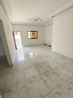2chbre Appartement dans Lamko Immobilier, Cocody à Louer