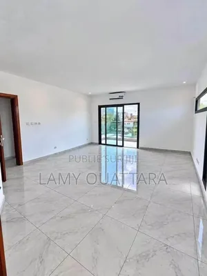 2chbre Appartement dans Lamko Immobilier, Cocody à Louer