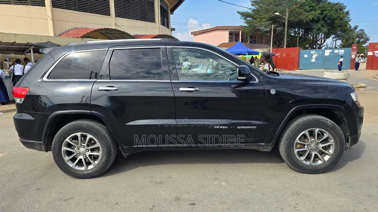 Jeep Cherokee 2016 Noir