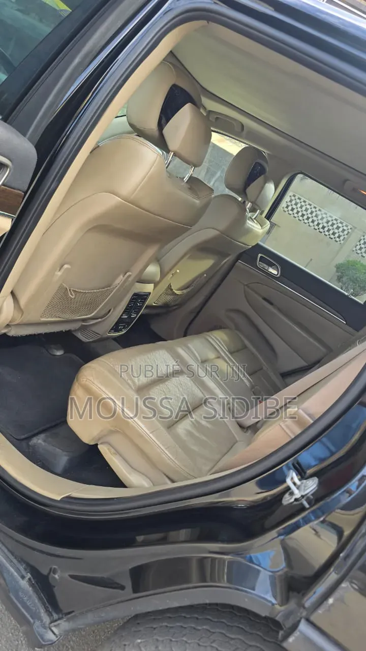 Jeep Cherokee 2016 Noir