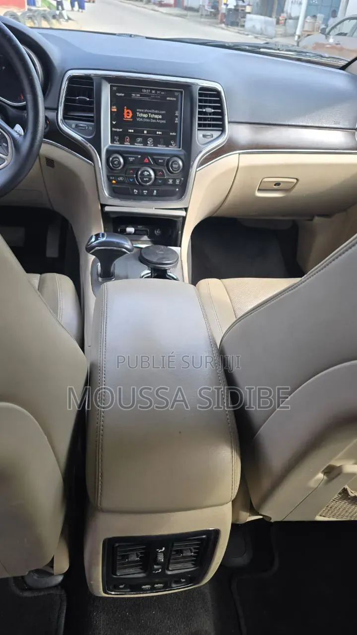 Jeep Cherokee 2016 Noir