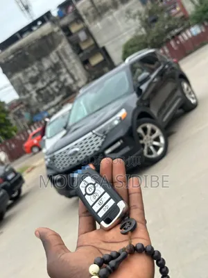 Ford Explorer Limited 2021 Noir