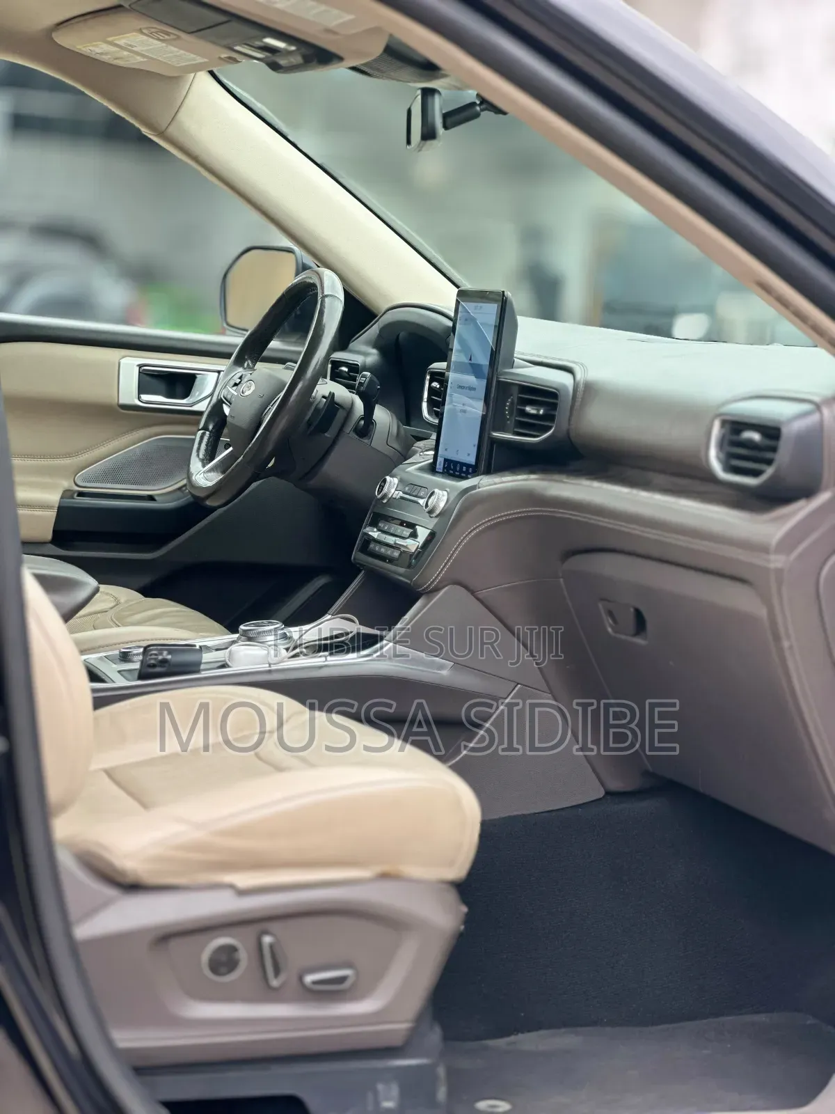 Ford Explorer Limited 2021 Noir