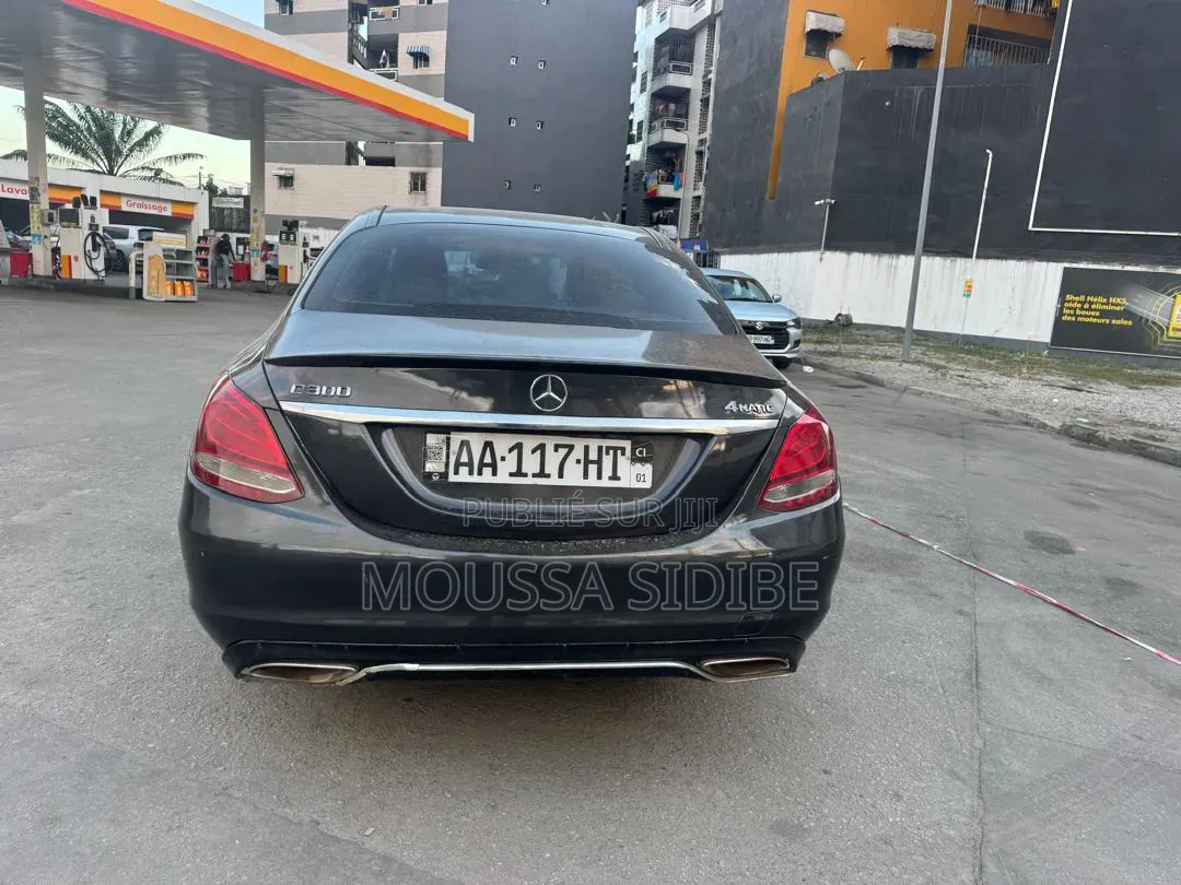 Mercedes-Benz C300 Base C300 AWD 4MATIC Coupe 2018 Noir