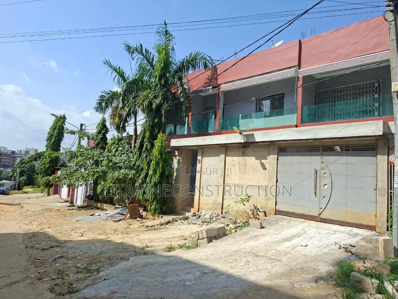 6chbre Duplex dans Cocody à Louer