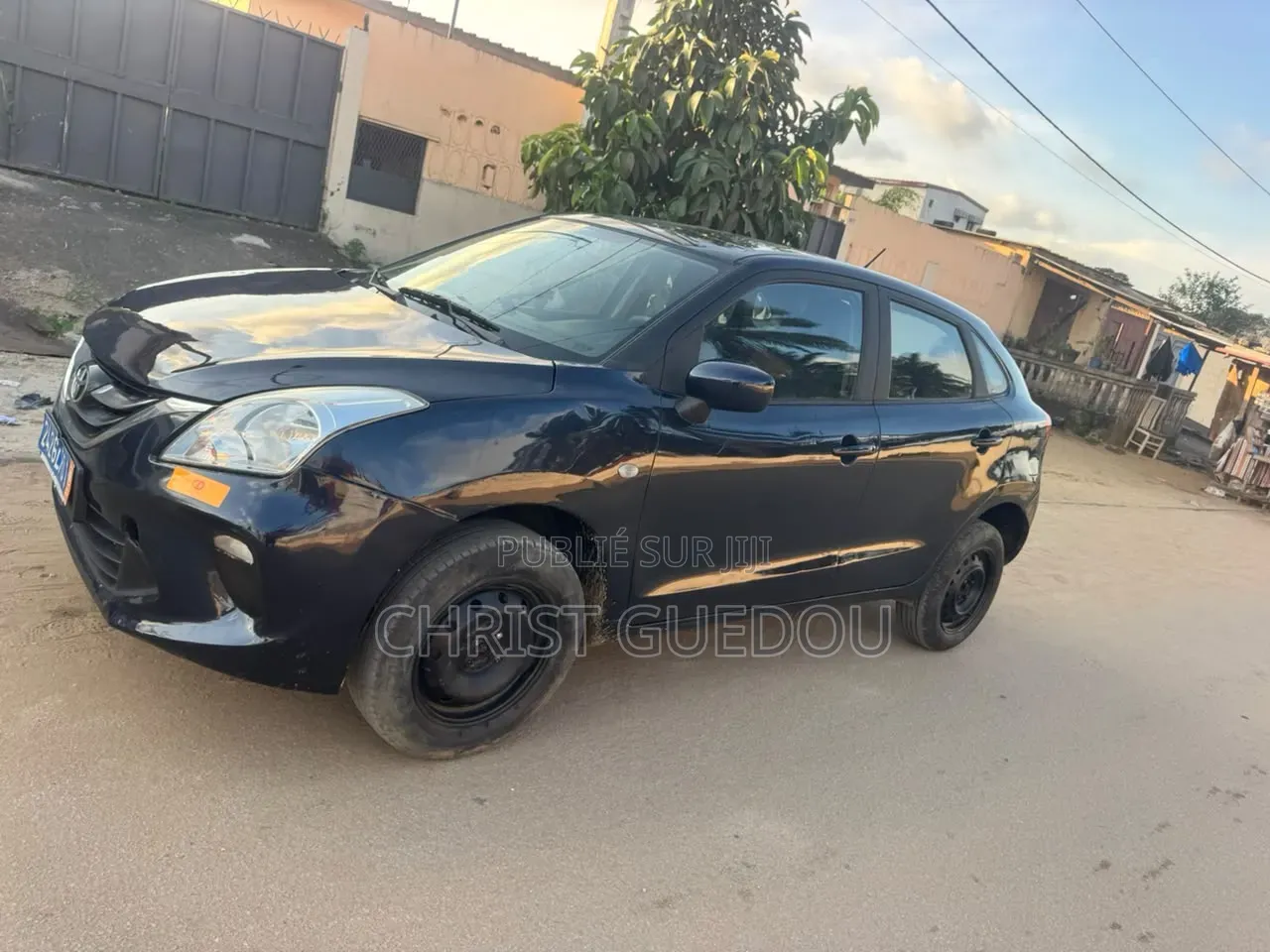 Toyota Starlet 2022 Noir