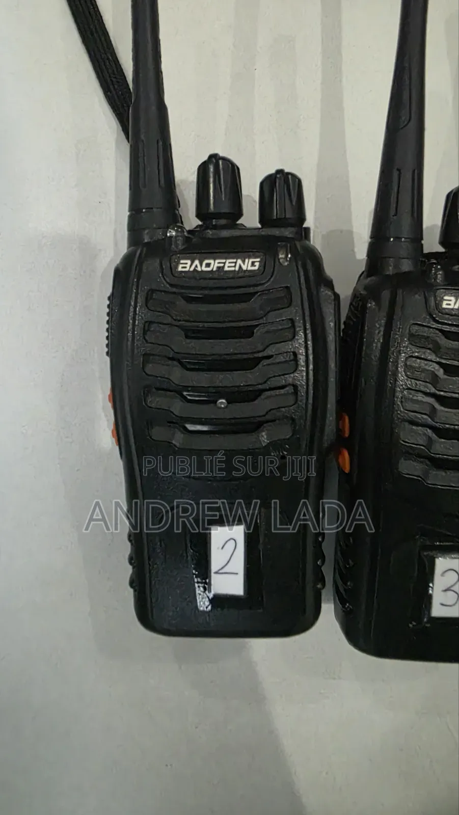 Baofeng BF-888S+chargeur & Motorola T460 +Chargeur