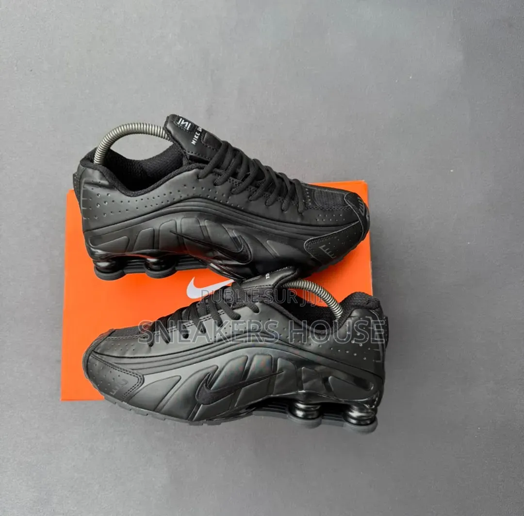 Chaussure Nike Shox R4
