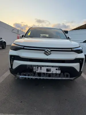 Suzuki VS 2025 Blanc