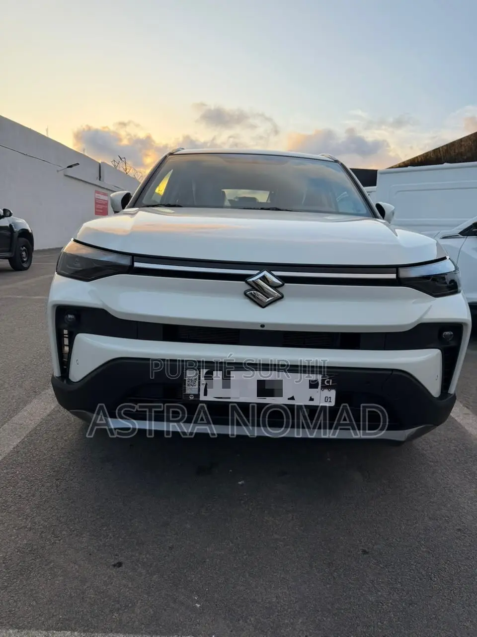 Suzuki VS 2025 Blanc