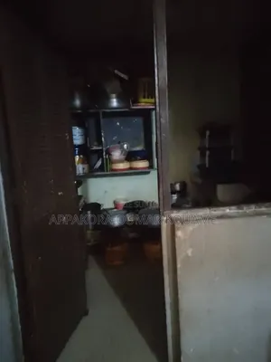 3chbre Maison dans Kouame, Yopougon à Vendre