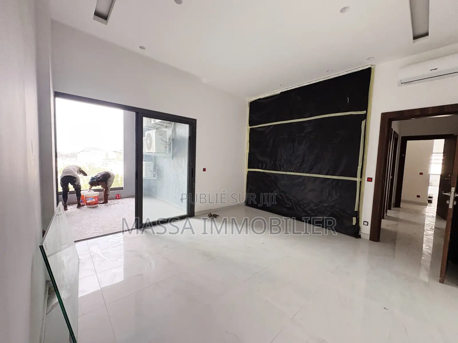 3chbre Appartement dans Massa Immobilier, Marcory à Louer