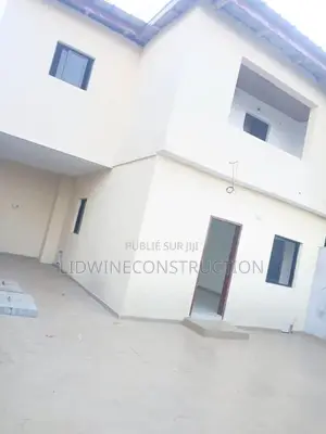 4chbre Duplex dans Bingerville à Vendre