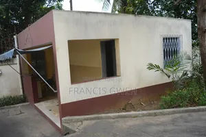 7chbre Duplex dans Francis Gweh, Cocody à Louer