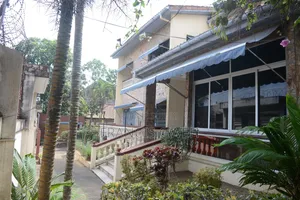 7chbre Duplex dans Francis Gweh, Cocody à Vendre