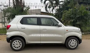 Suzuki S-Presso 2025 Gris