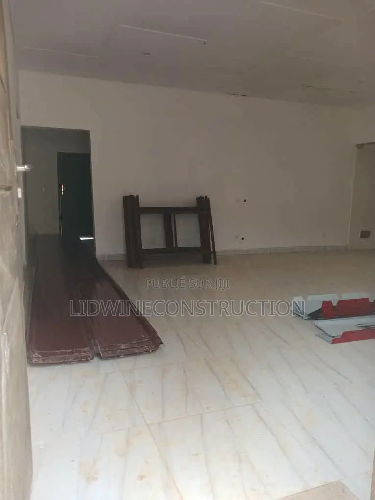 3chbre Villa dans Bingerville à Vendre