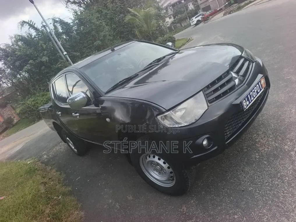 Mitsubishi L200 2016 Noir