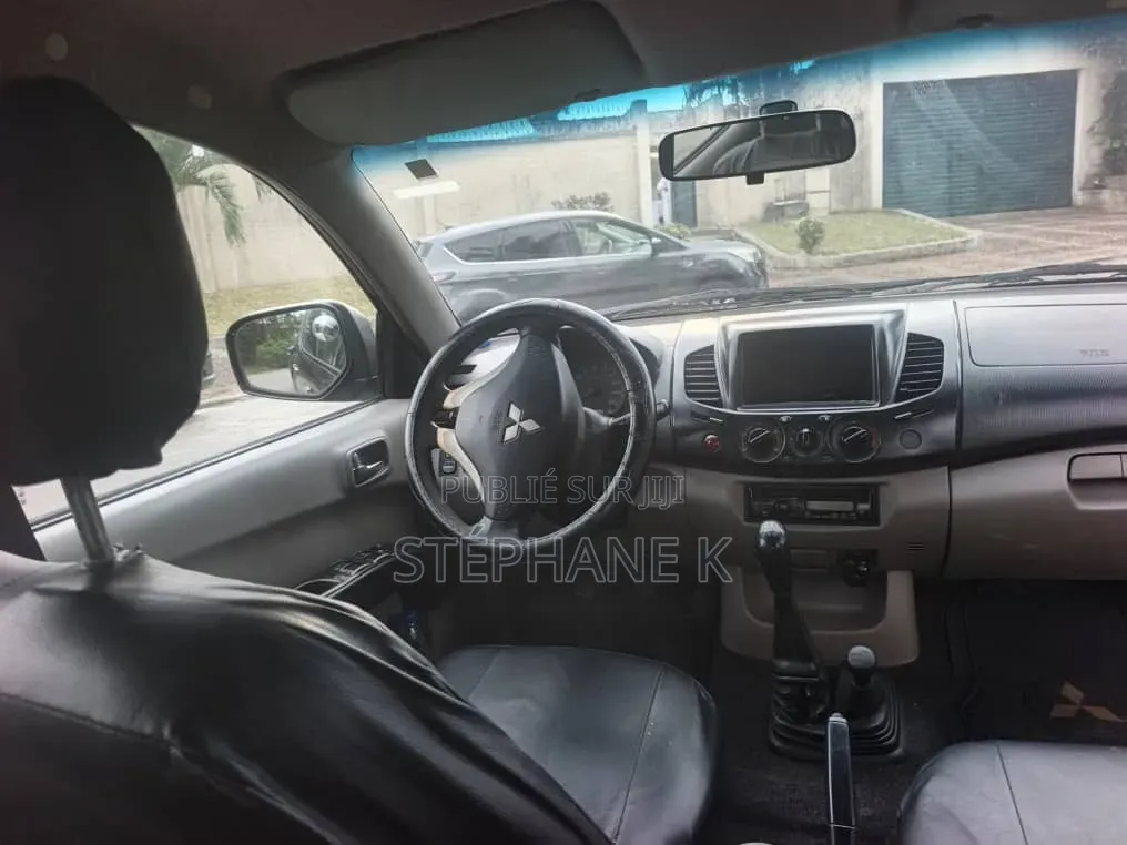 Mitsubishi L200 2016 Noir
