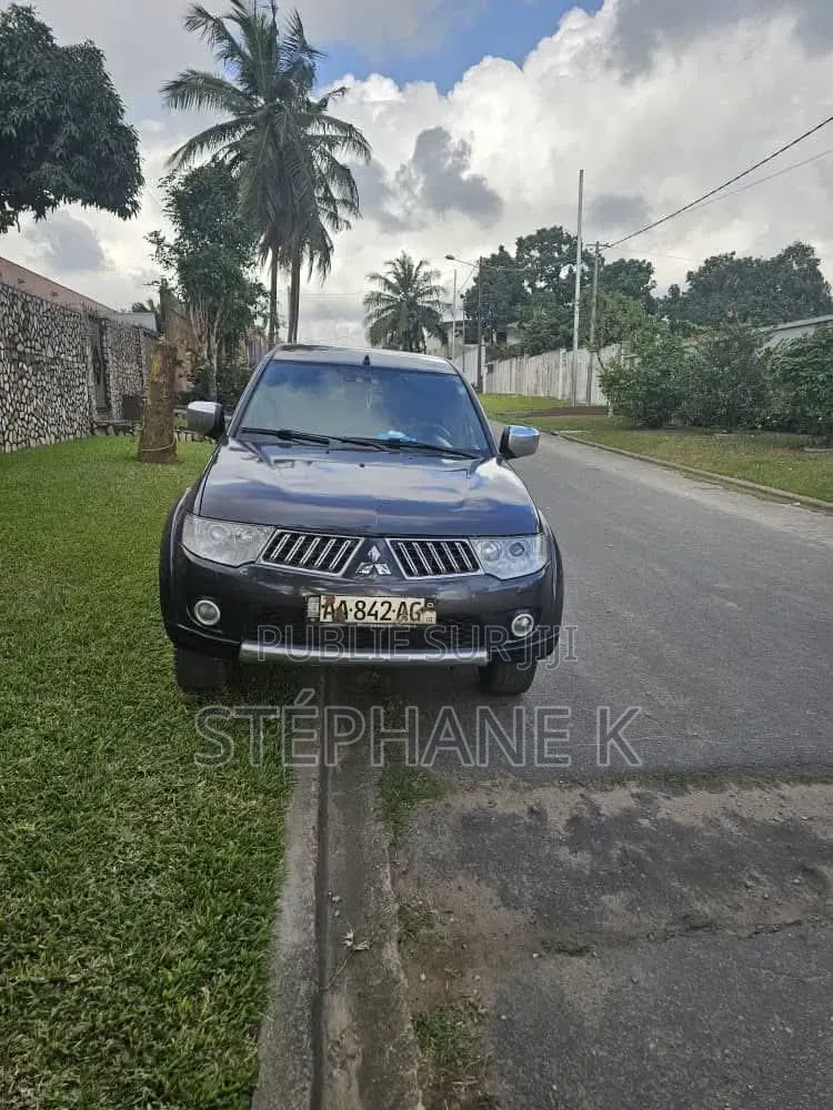 Mitsubishi L200 2016 Noir