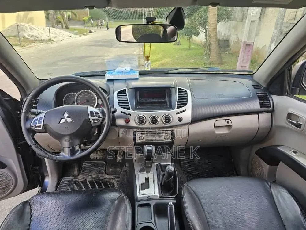 Mitsubishi L200 2016 Noir