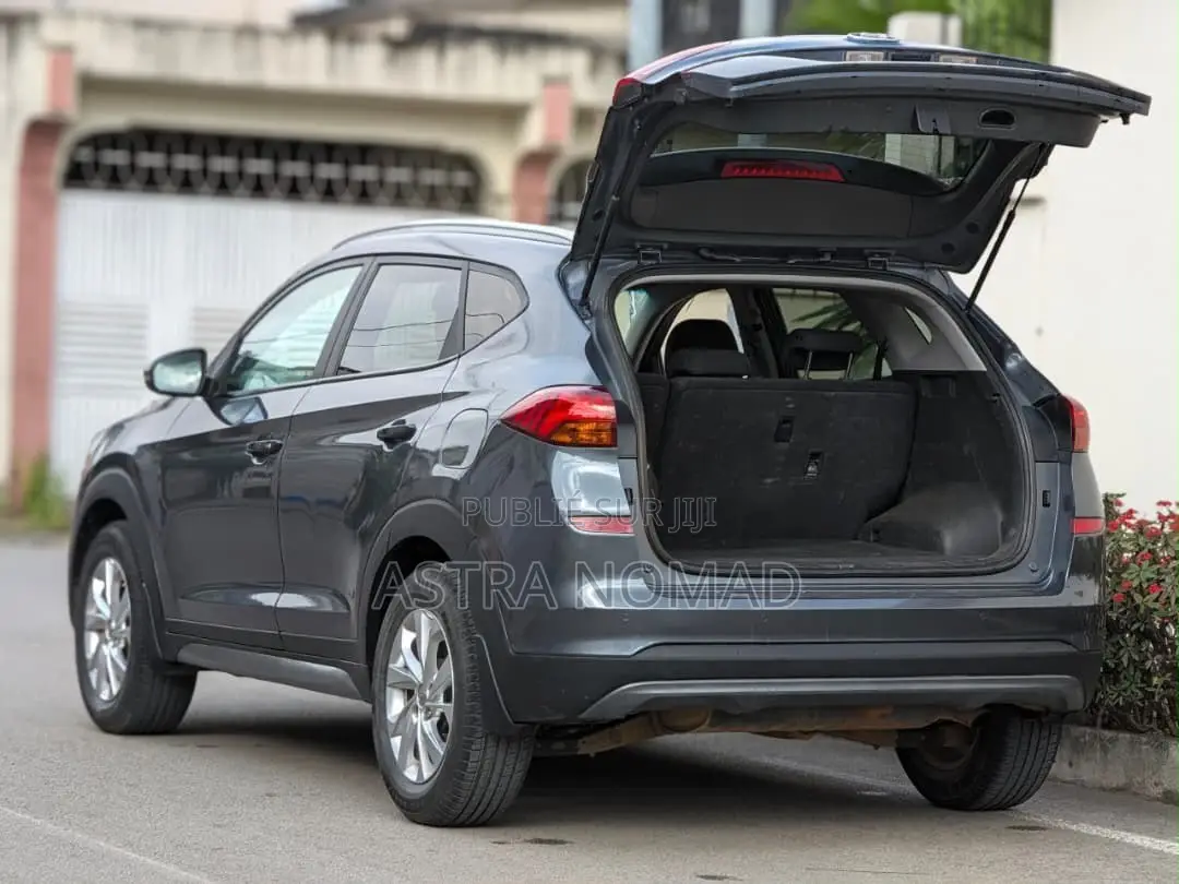 Hyundai Tucson 2021 Gris