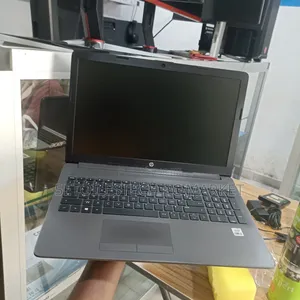 Nouveau Ordinateur portable HP 250 G7 8GB Intel Core i5 SSD 1T