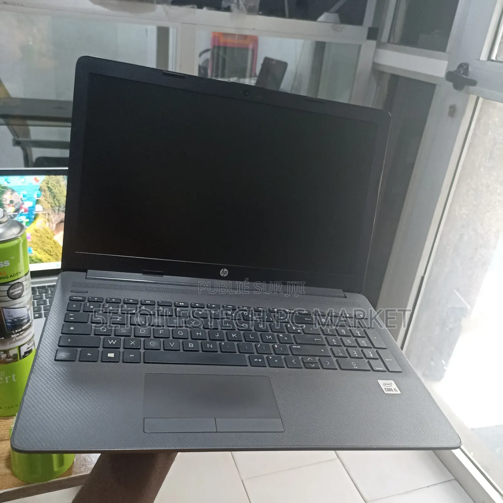 Nouveau Ordinateur portable HP 250 G7 8GB Intel Core i5 SSD 1T