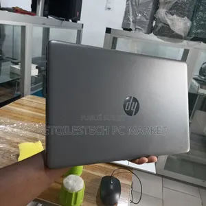 Nouveau Ordinateur portable HP 250 G7 8GB Intel Core i5 SSD 1T
