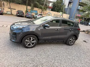 Kia Sportage 2021 Gris
