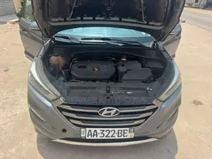 Hyundai Tucson Sport AWD 2017 Gris